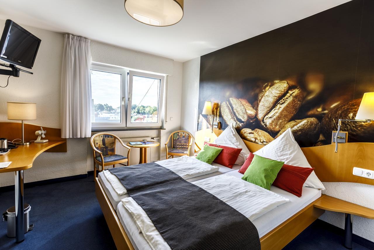 Hotel Rheingold Гернсхайм Экстерьер фото