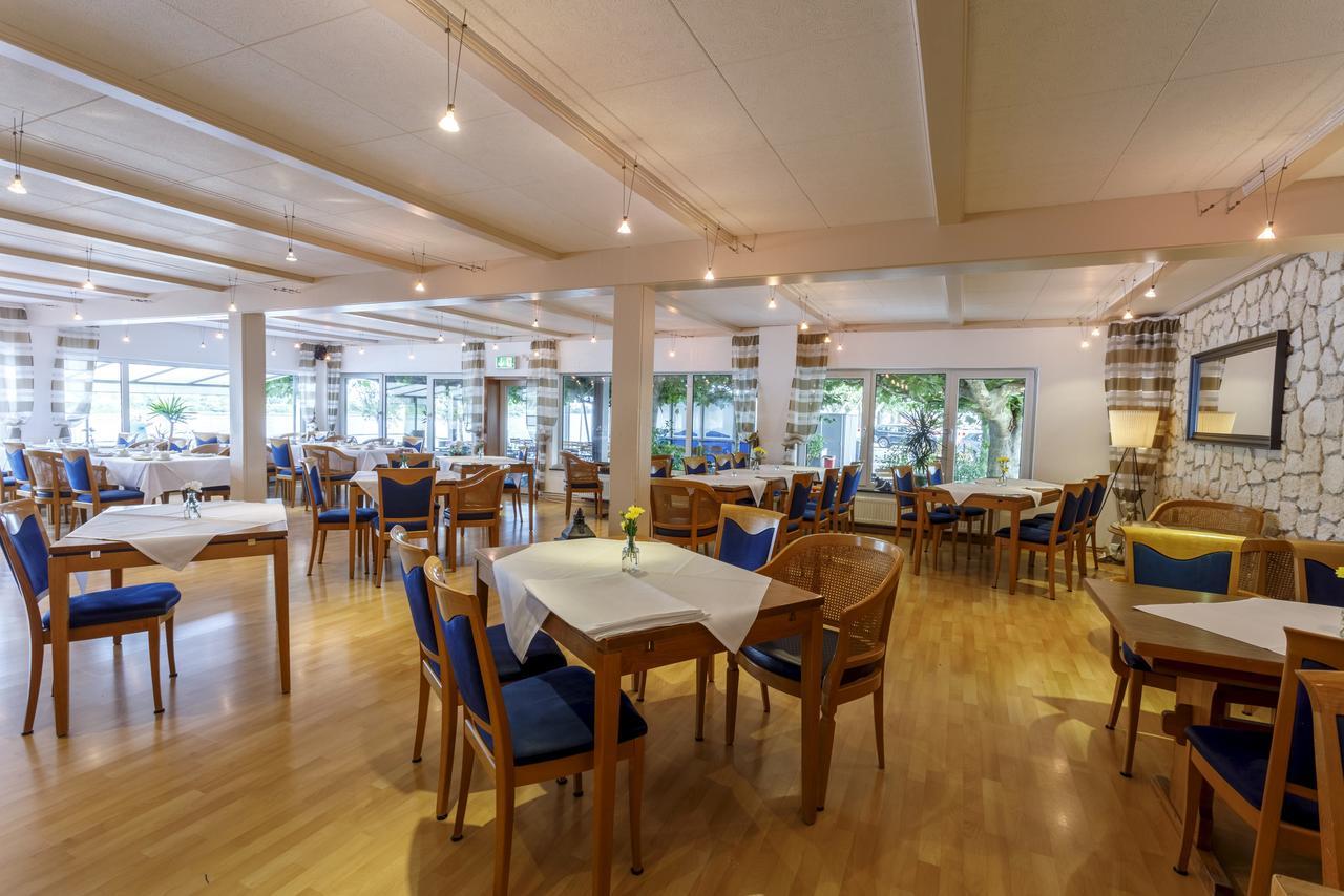 Hotel Rheingold Гернсхайм Экстерьер фото